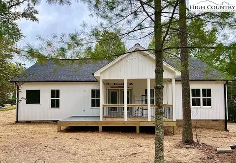 Exterior - 82 Iris Dr, Roaring Gap, NC 28668 photo 2 of 5