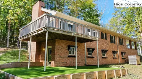 1367 Rocky Mountain Rd, Boone, NC 28607