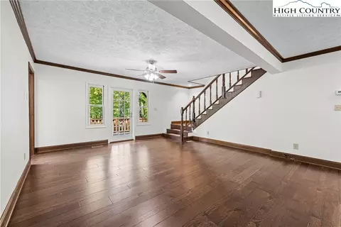 Living - 955 Dogwood, Boone, NC 28607 photo 3 of 3