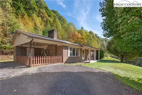 4934 Silas Creek Rd, Lansing, NC 28643