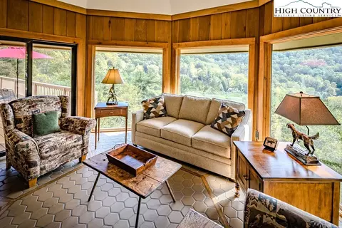 Living - 233 Balsam, Boone, NC 28607 photo 8 of 8