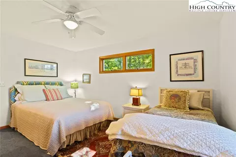 Bedroom - 504 St Andrews Rd, Beech Mountain, NC 28604 photo 10 of 11