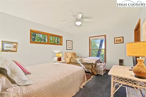 Bedroom - 504 St Andrews Rd, Beech Mountain, NC 28604 photo 9 of 11