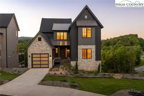 359 Calico Ct, Boone, NC 28607