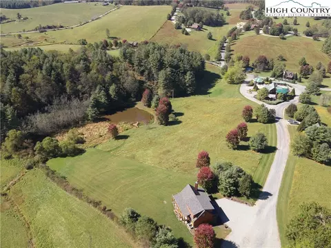 46 Bear Crossing Rd, Sparta, NC 28675 photo 3