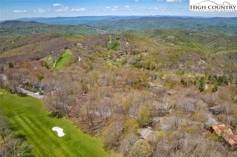201 Grassy Gap Loop Rd, Beech Mountain, NC 28604 photo 11