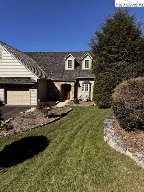 167 Elliott Cir #D1, Blowing Rock, NC 28605