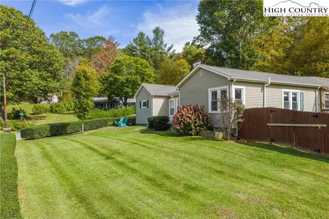 350 N Main St, Jefferson, NC 28640
