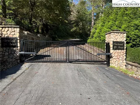 lot20 Black Hills Dr, Collettsville, NC 28611
