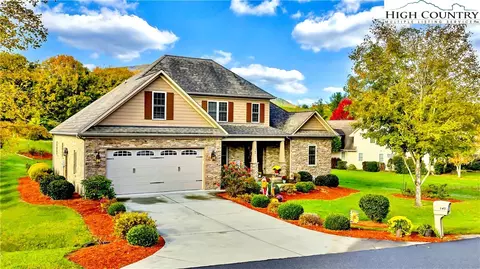 145 Rocky Creek Ct, Jefferson, NC 28640