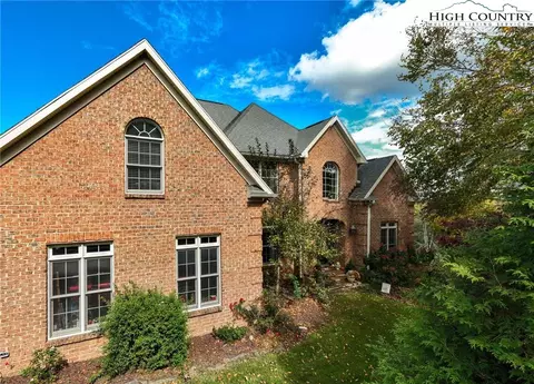 811 Chestnut Knob Rd, Boone, NC 28607 photo 5