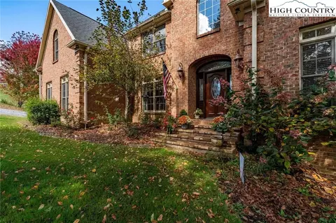 811 Chestnut Knob Rd, Boone, NC 28607 photo 8