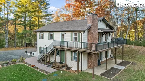 398 Campbell Glen Ln, Fleetwood, NC 28626