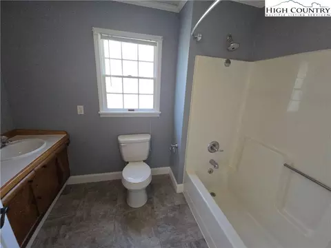 709 Deep Ford Rd, Lansing, NC 28643 photo 22