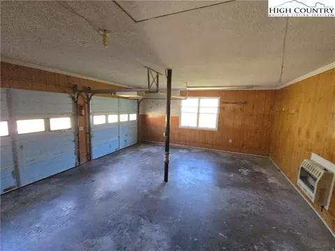 709 Deep Ford Rd, Lansing, NC 28643 photo 28
