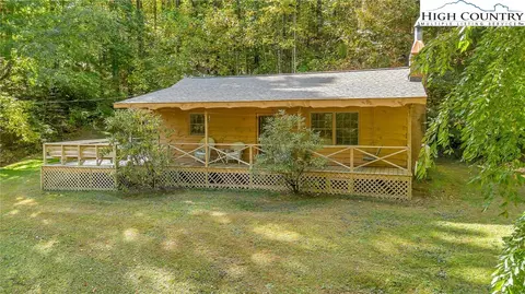 411 Misty Jump Ln, Millers Creek, NC 28651