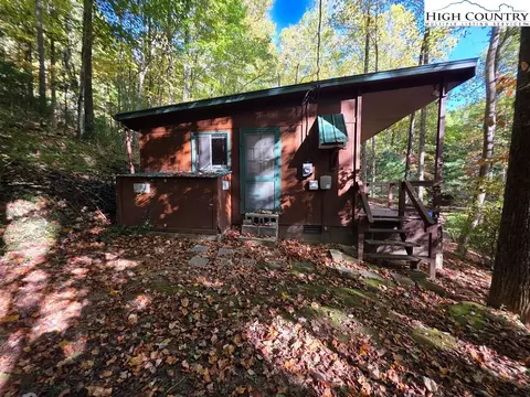 Exterior - 4091 Big Ivy Rd, Purlear, NC 28665 photo 9 of 12