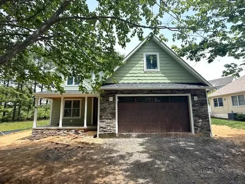 168 Rocky Creek Ct, Jefferson, NC 28640