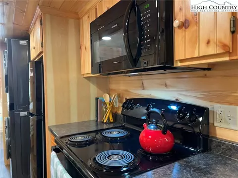 Kitchen - 267 Crowe Dr, Ennice, NC 28623 photo 1 of 3