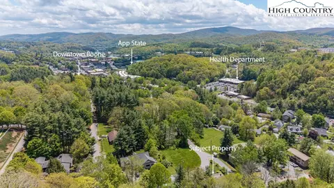 881 Queen St, Boone, NC 28607 photo 2