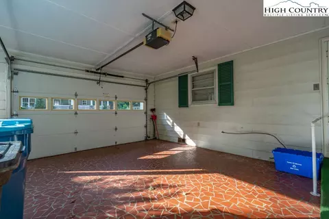 881 Queen St, Boone, NC 28607 photo 34