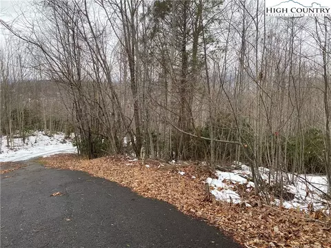 tbd Summit Dr, Elk Park, NC 28604