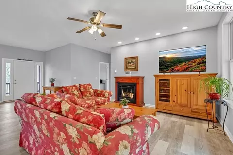 171 Beaver Trl, Vilas, NC 28692 photo 10