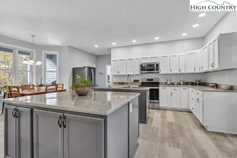 171 Beaver Trl, Vilas, NC 28692 photo 17
