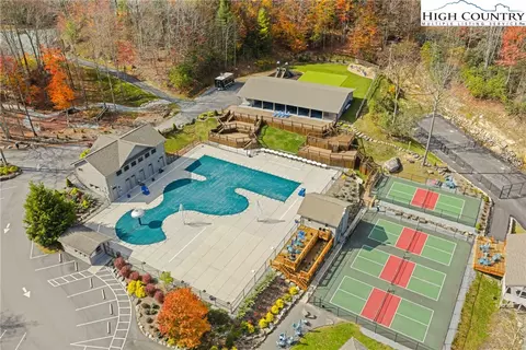 244 Poplar Dr, Beech Mountain, NC 28604 photo 14