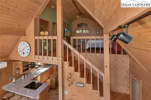 657 Skiview Rd, Seven Devils, NC 28604 photo 29