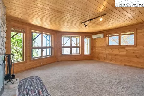 657 Skiview Rd, Seven Devils, NC 28604 photo 41