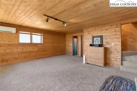 657 Skiview Rd, Seven Devils, NC 28604 photo 42