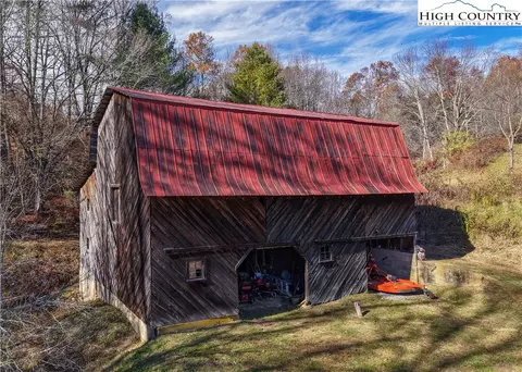 203 Farthing Ln, Vilas, NC 28692 photo 43