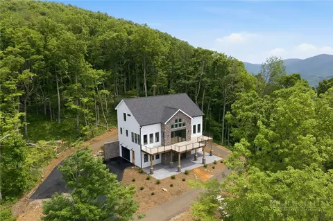 2120 Elk Creek Mountain Pkwy, Todd, NC 28684