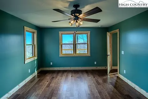 Bedroom - 111 Village Cluster Rd, Beech Mountain, NC 28604 photo 1 of 4