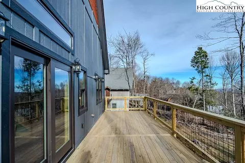 Exterior - 111 Village Cluster Rd, Beech Mountain, NC 28604 photo 6 of 7