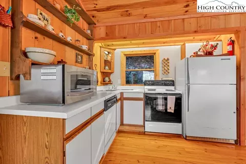 Kitchen - 3209 Howards Creek Rd, Boone, NC 28607 photo 3 of 3