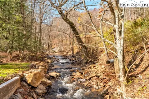 Exterior - 3209 Howards Creek Rd, Boone, NC 28607 photo 3 of 7