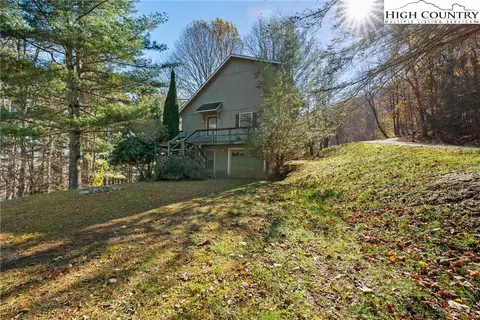 191 Herbs Hollow Rd, Boone, NC 28607
