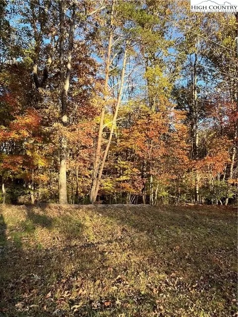 lot43 Short St Dr, Wilkesboro, NC 28697
