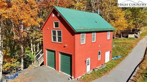 3242 Howards Creek Rd, Boone, NC 28607