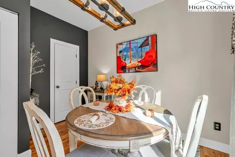 Dining - 301 Crossmor Dr, Todd, NC 28684 photo 3 of 4