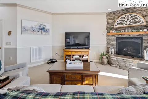 Living - 166 Trails End #34D, Sugar Mountain, NC 28604 photo 2 of 2