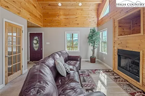 130 Alexander Dr, Boone, NC 28607 photo 7