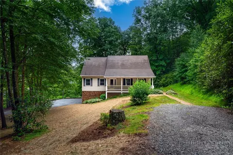 Exterior - 1012 Northridge Dr, Boone, NC 28607 photo 1 of 11