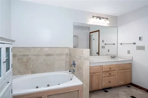 Bath - 1012 Northridge Dr, Boone, NC 28607 photo 3 of 4