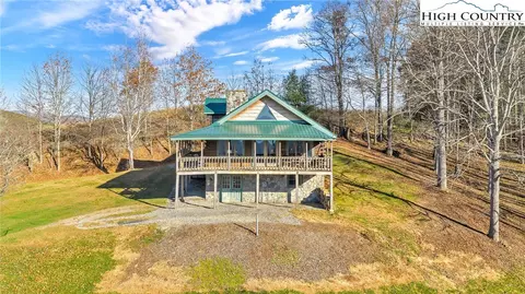 575 New River Cemetery Rd, Grassy Creek, NC 28631
