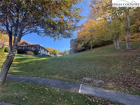 lot Apt 65 Orchard Ln, Banner Elk, NC 28604