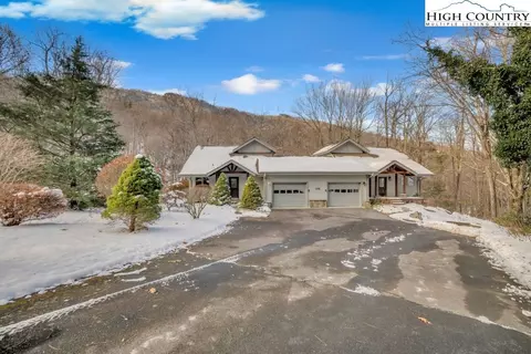 116 Shanty Ridge Ln #B, Banner Elk, NC 28604