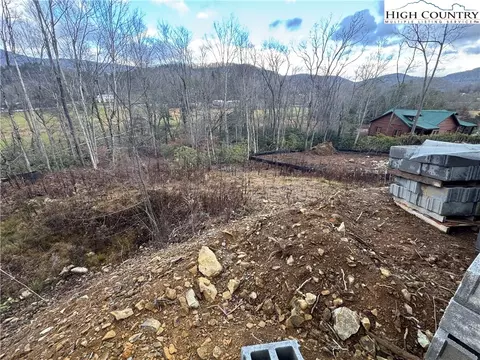 lot7 Running Bear Cir, Banner Elk, NC 28604